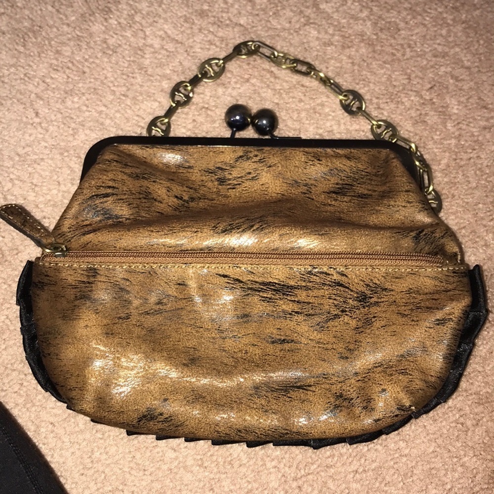 Rampage Clutch bag with gold like chain - Picture 3 of 8